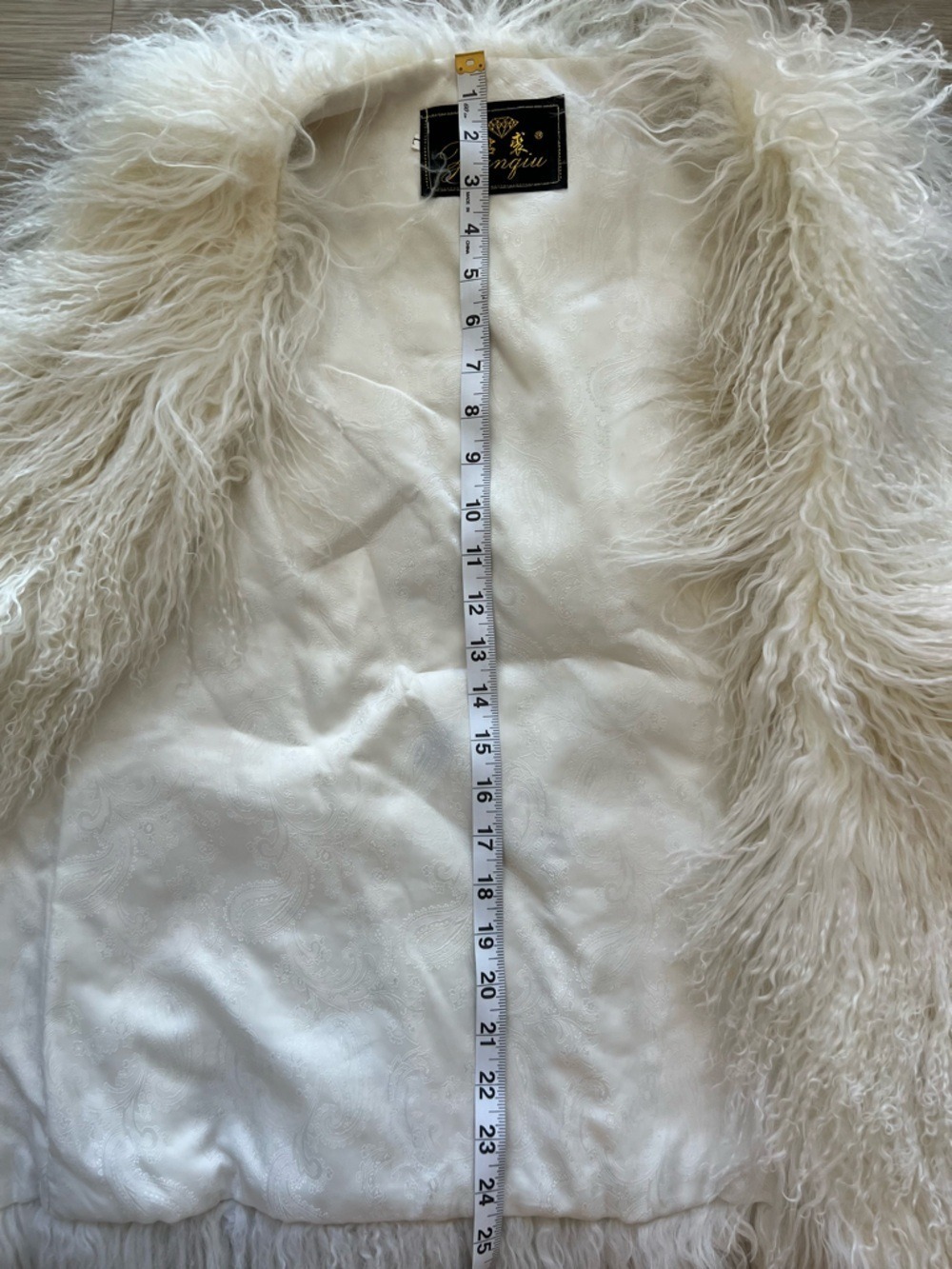 Cream White Mongolian Lamb Fur Vest Plush Shaggy Tibetan Lamb Boho Paisley S-M - Picture 6 of 9